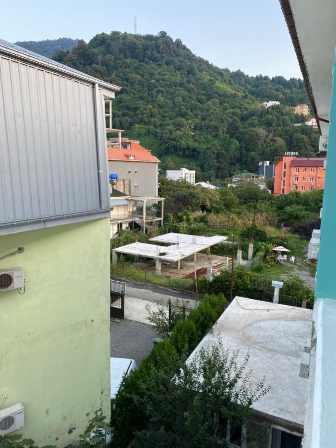 Beliy Dom Hotel Kvariati Bagian luar foto