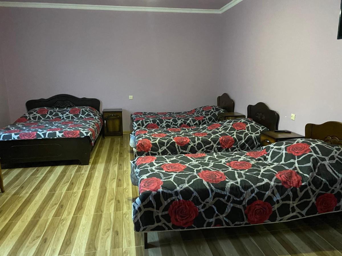 Beliy Dom Hotel Kvariati Bagian luar foto